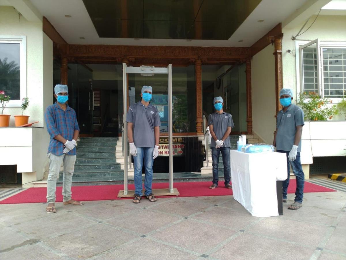 Hotel Mgm Grand Srikalahasti Luaran gambar