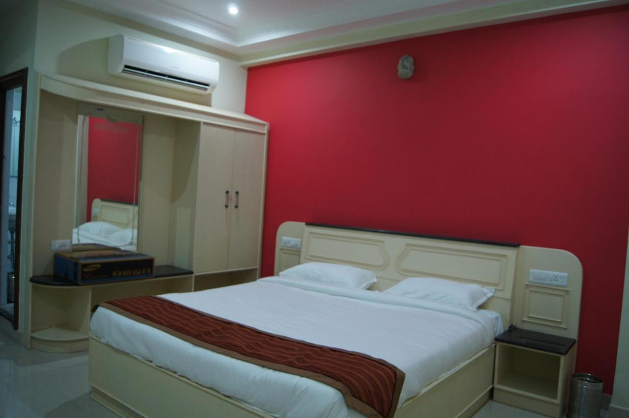 Hotel Mgm Grand Srikalahasti Luaran gambar