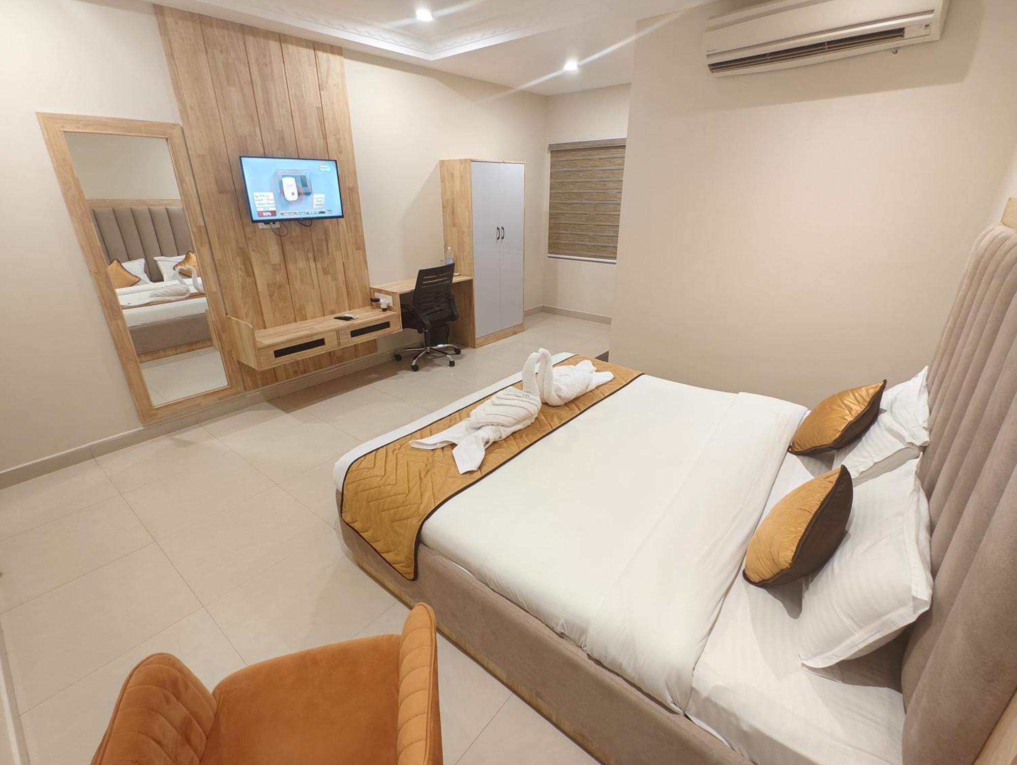 Hotel Mgm Grand Srikalahasti Luaran gambar