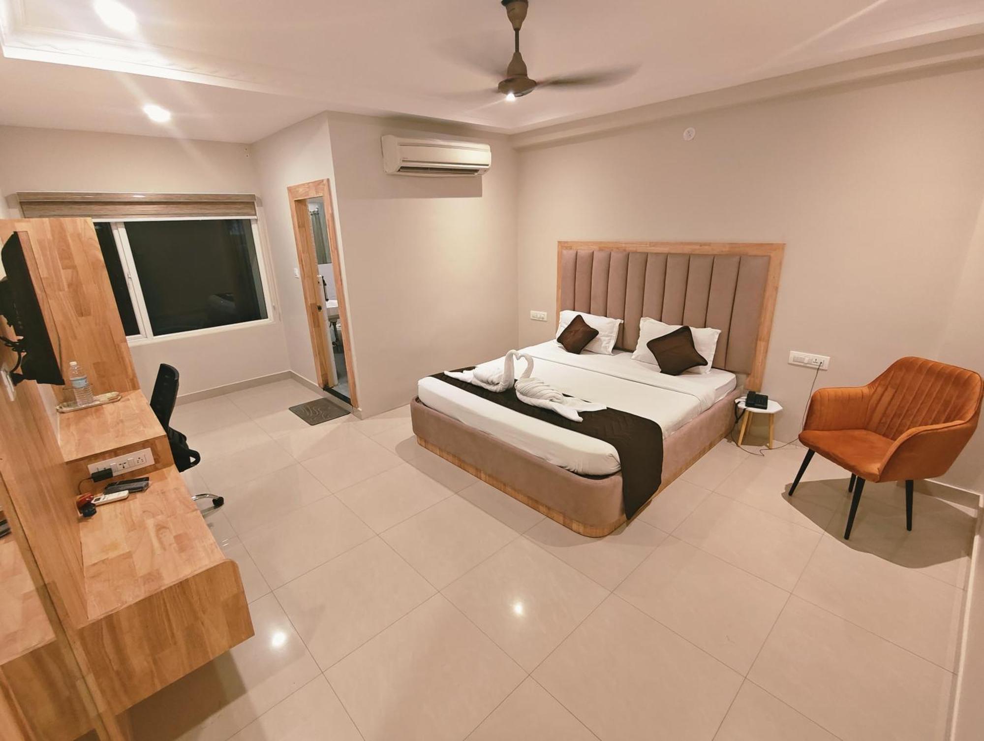 Hotel Mgm Grand Srikalahasti Luaran gambar