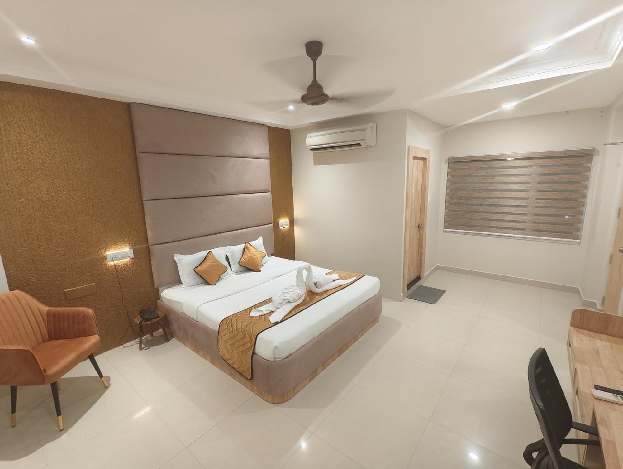 Hotel Mgm Grand Srikalahasti Luaran gambar