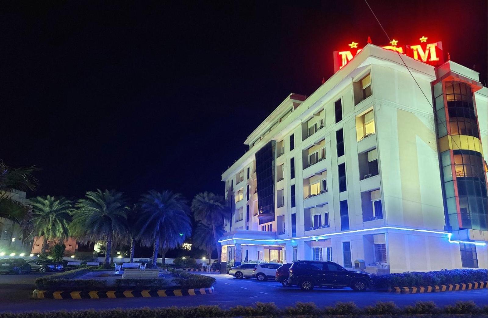 Hotel Mgm Grand Srikalahasti Luaran gambar