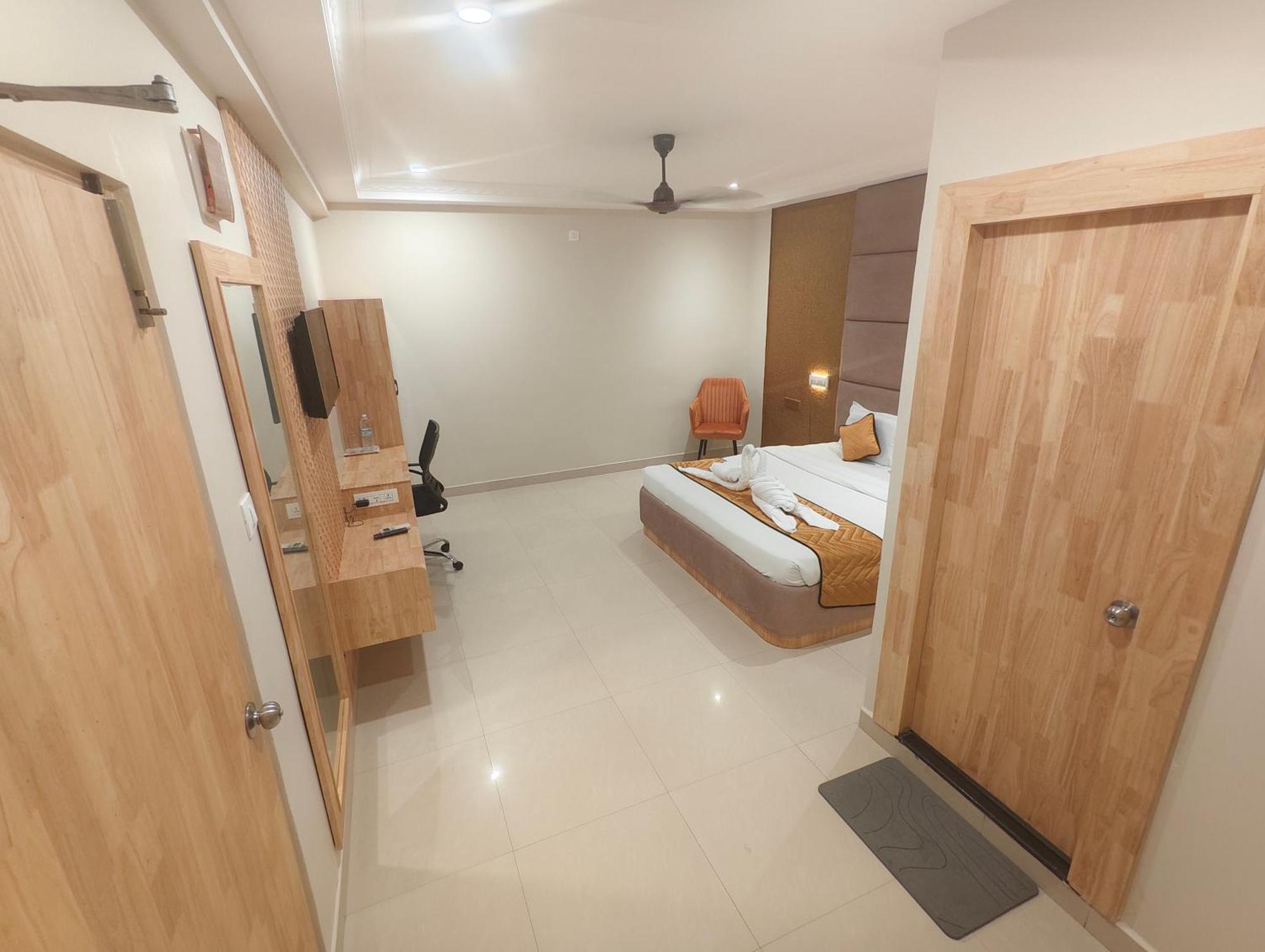 Hotel Mgm Grand Srikalahasti Luaran gambar