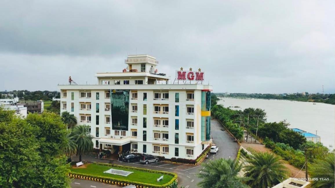 Hotel Mgm Grand Srikalahasti Luaran gambar
