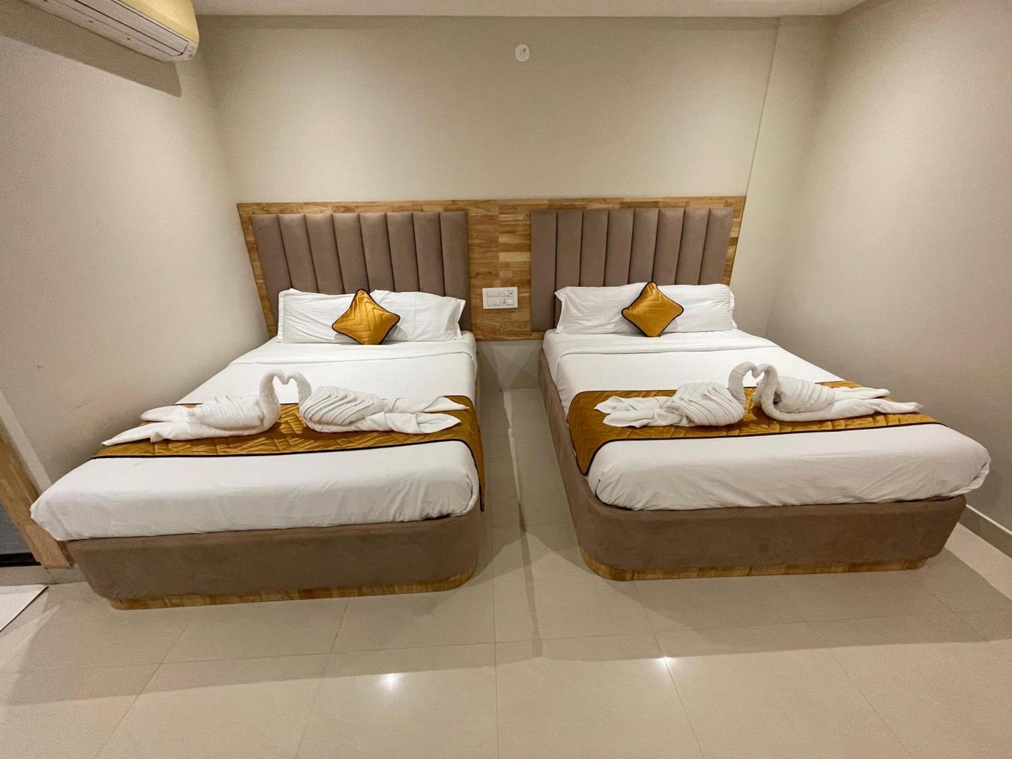 Hotel Mgm Grand Srikalahasti Luaran gambar